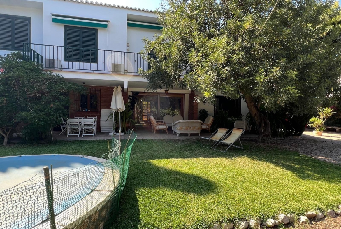 Espectacular Vivienda Independiente en Zona Frank Espinós