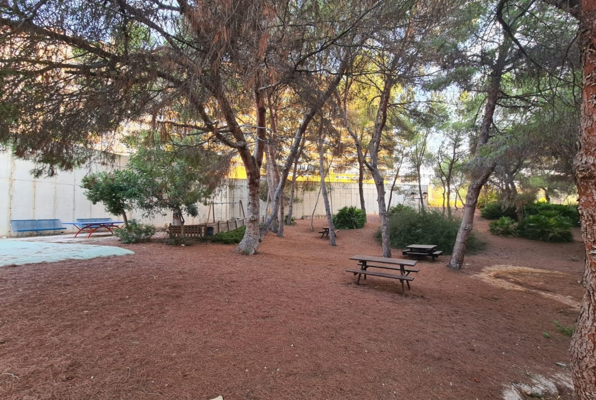 WITH TOURIST LICENSE. 3 BEDROOMS. 2 BATHROOMS. COMMUNAL SWIMMING POOL. BEACH 800 M