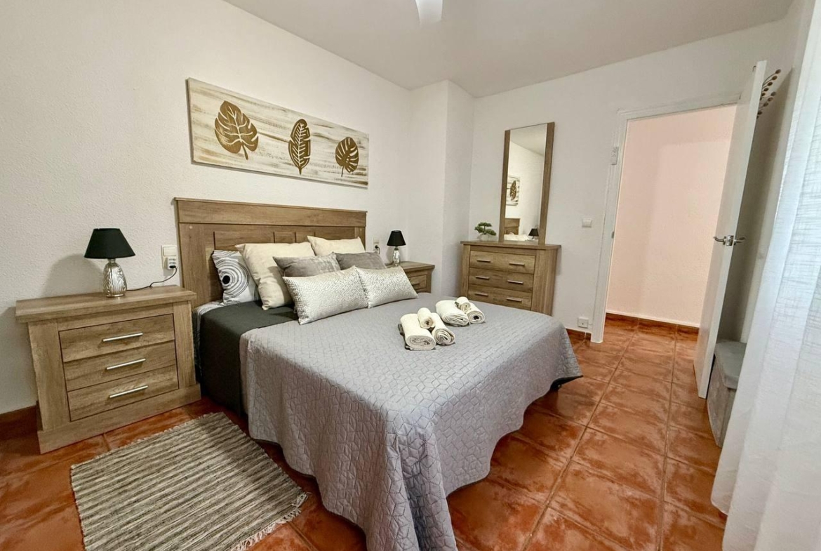 Exclusive apartment with 2 bedrooms and 3 terraces – Ref. A10245