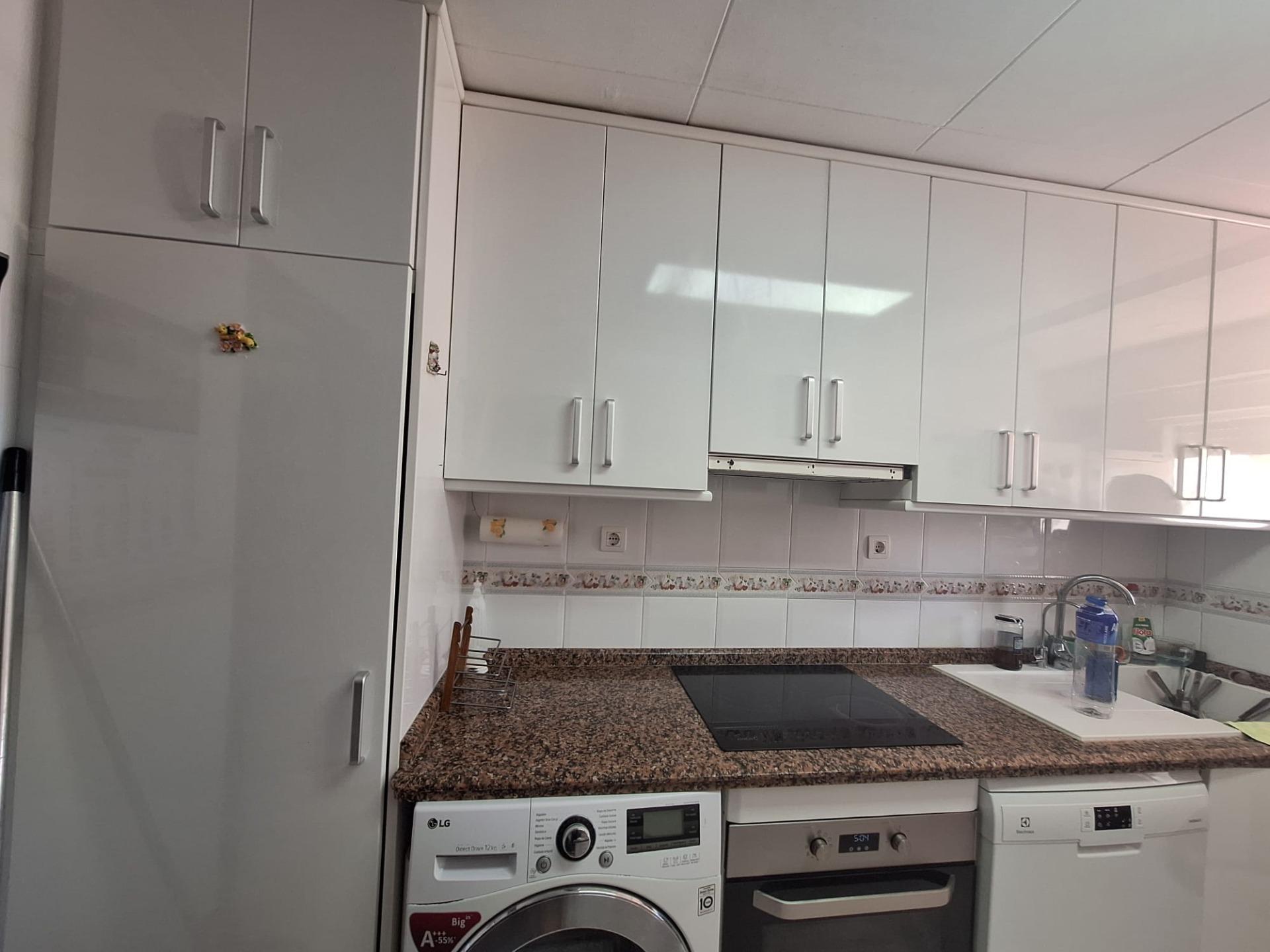 PISO AMPLIO Y LUMINOSO CON ASCENSOR EN PINTOR GISBERT – SAN BLAS