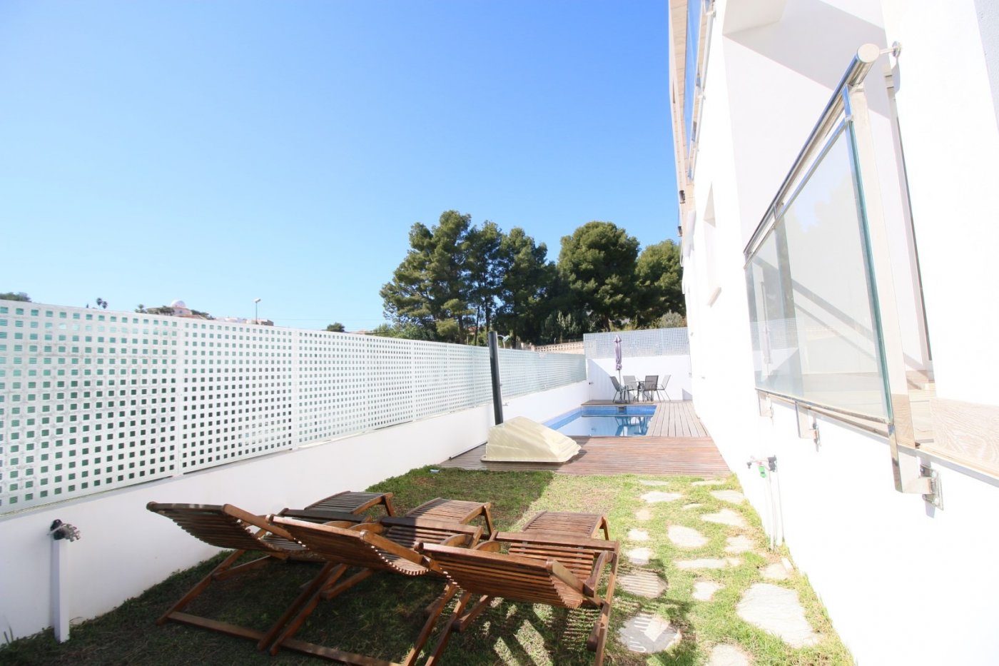 4-38-1 Villa de obra nueva en zona Av. Coloma de La Nucia
