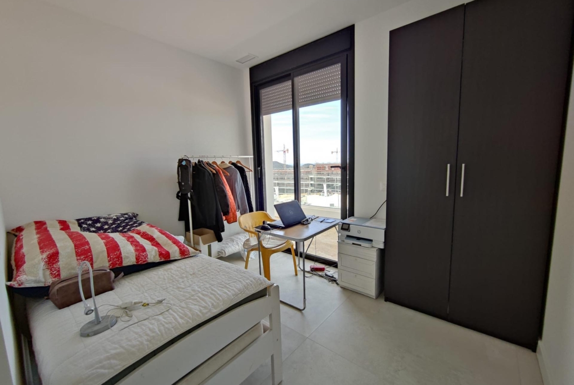 LARGE MODERN VILLA IN FINESTRAT