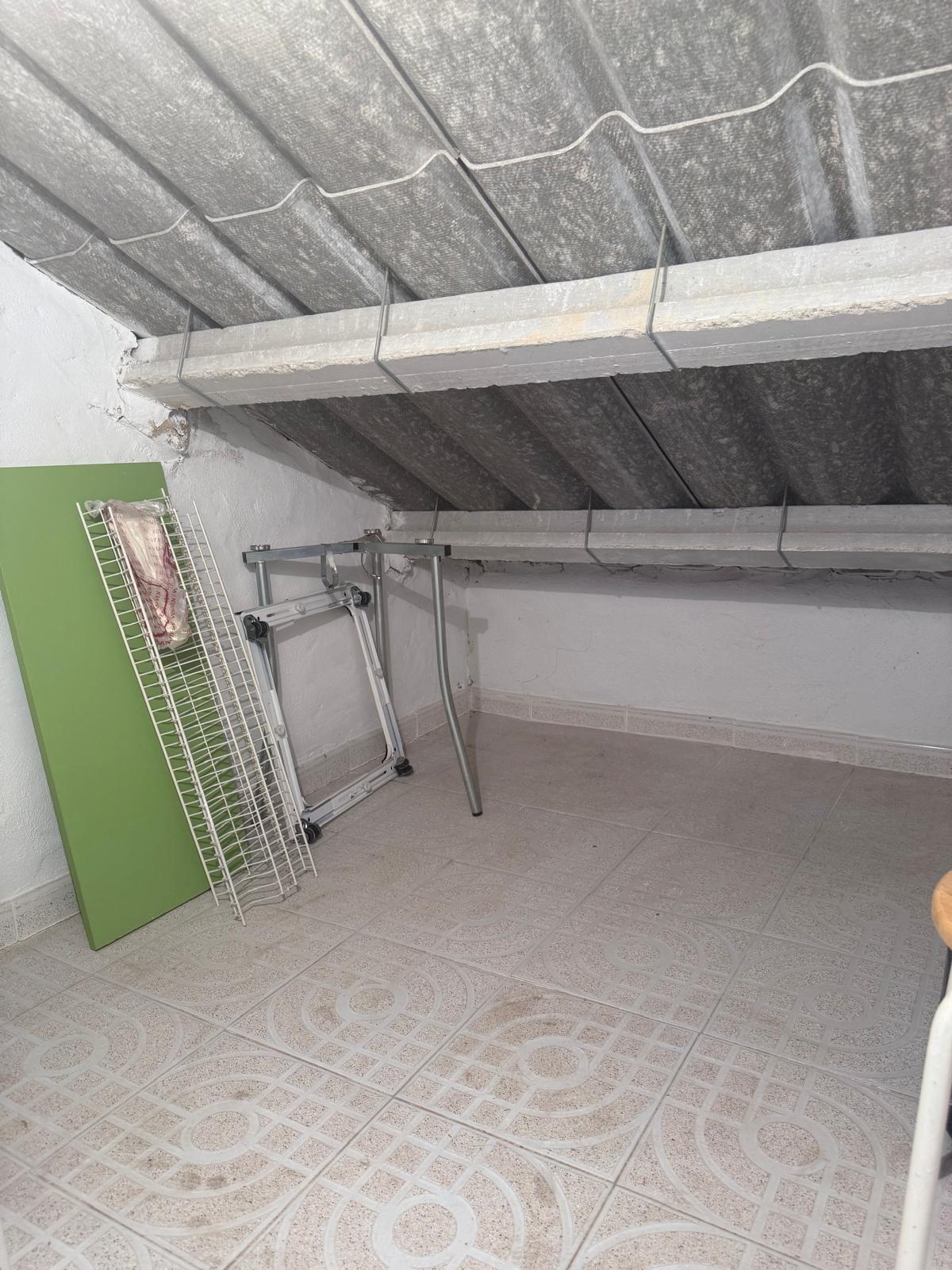 4-4-102 Great High Bungalow in Playa Flamenca: 3 bedrooms, 1 bathroom, 3 storage rooms, pool.