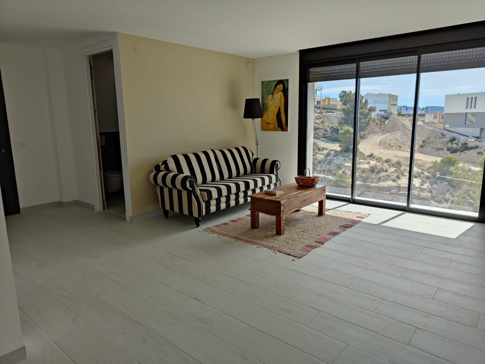 LARGE MODERN VILLA IN FINESTRAT