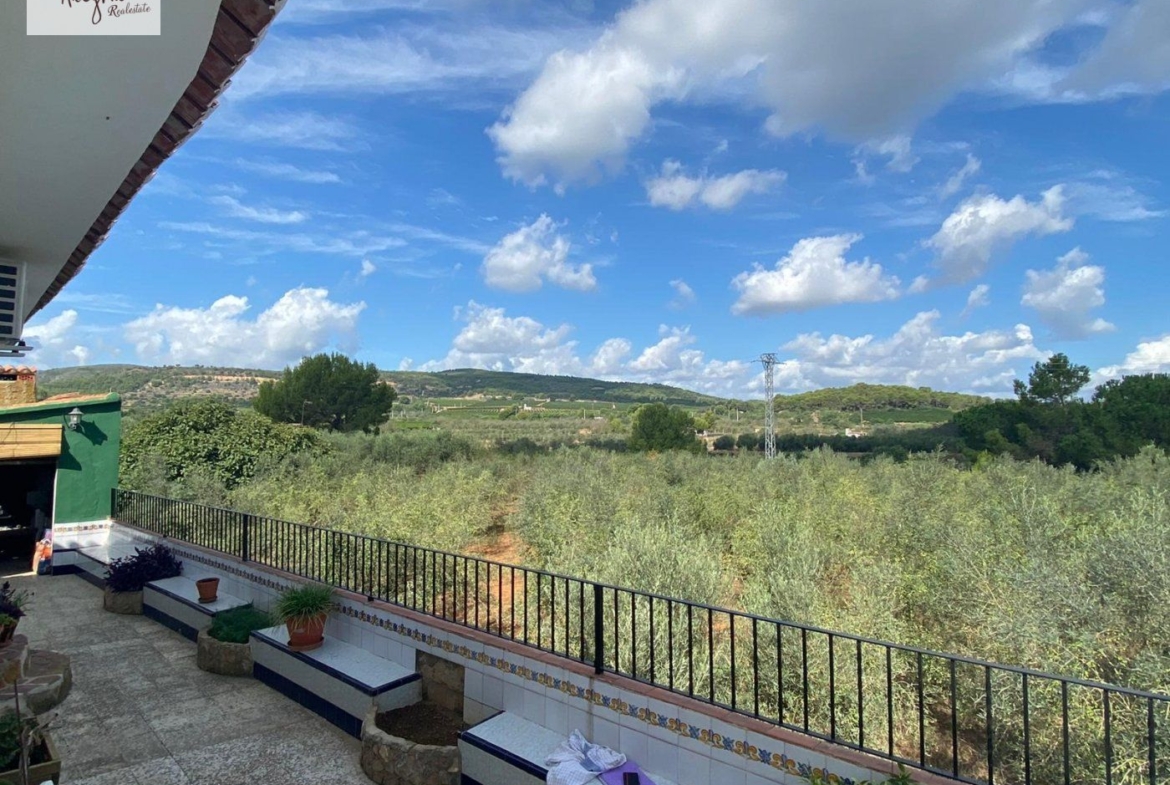 Villa for sale in Algimia de Alfara
