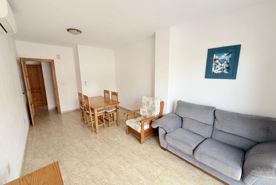 Ideal Home Steps from the Beach with Tourist License