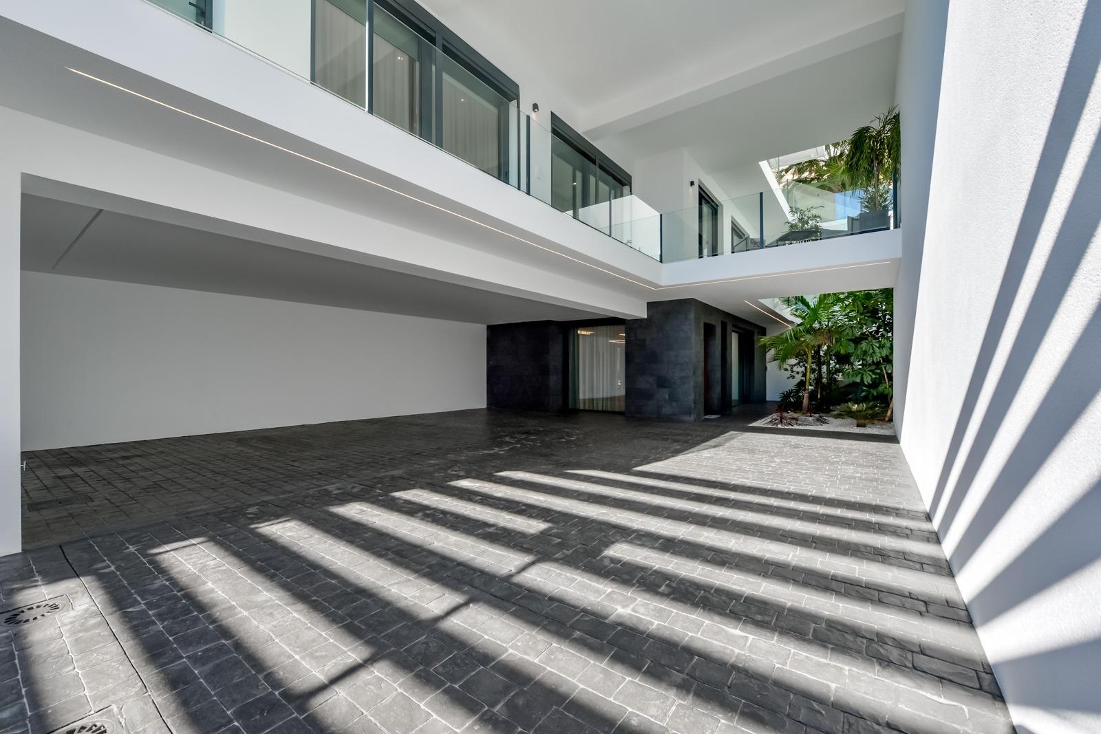 Villa Roma: Exclusivity and Elegance in Finestrat 🌟