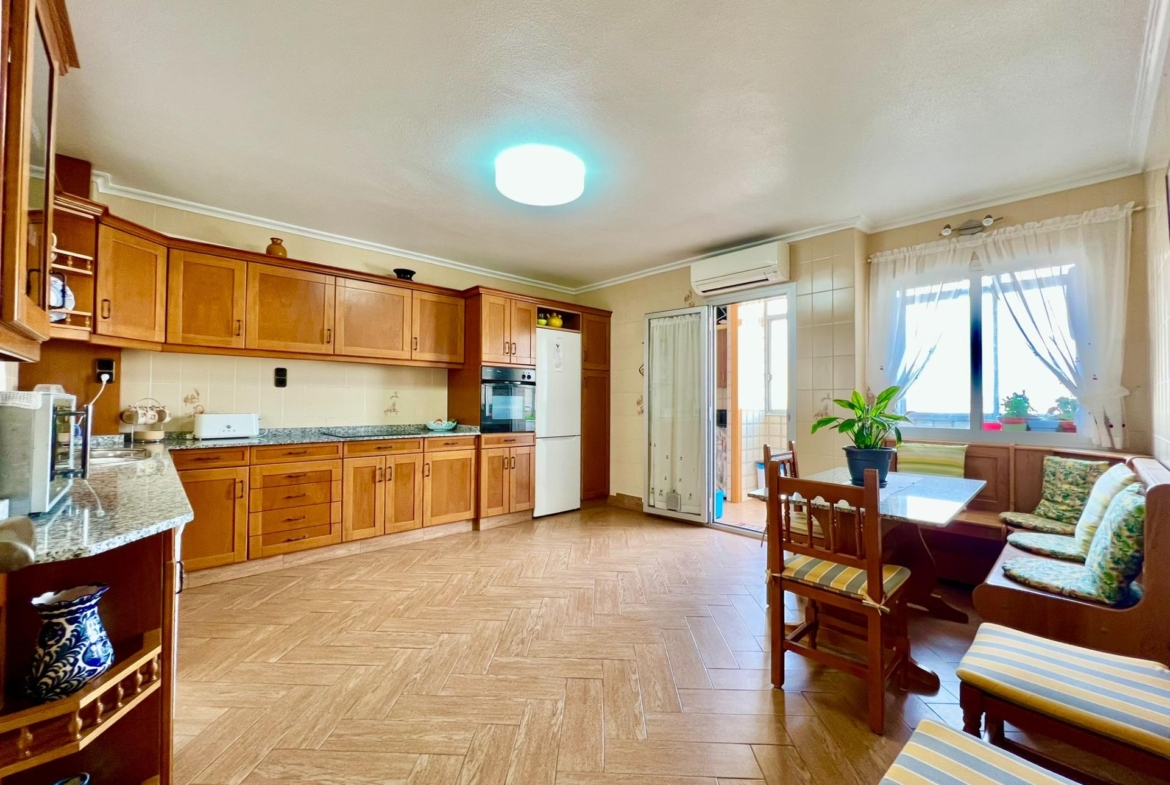 Confort, amplitud y exclusivididad. PISO DE 145m2 EN UBICACIÓN PRIVILEGIADA