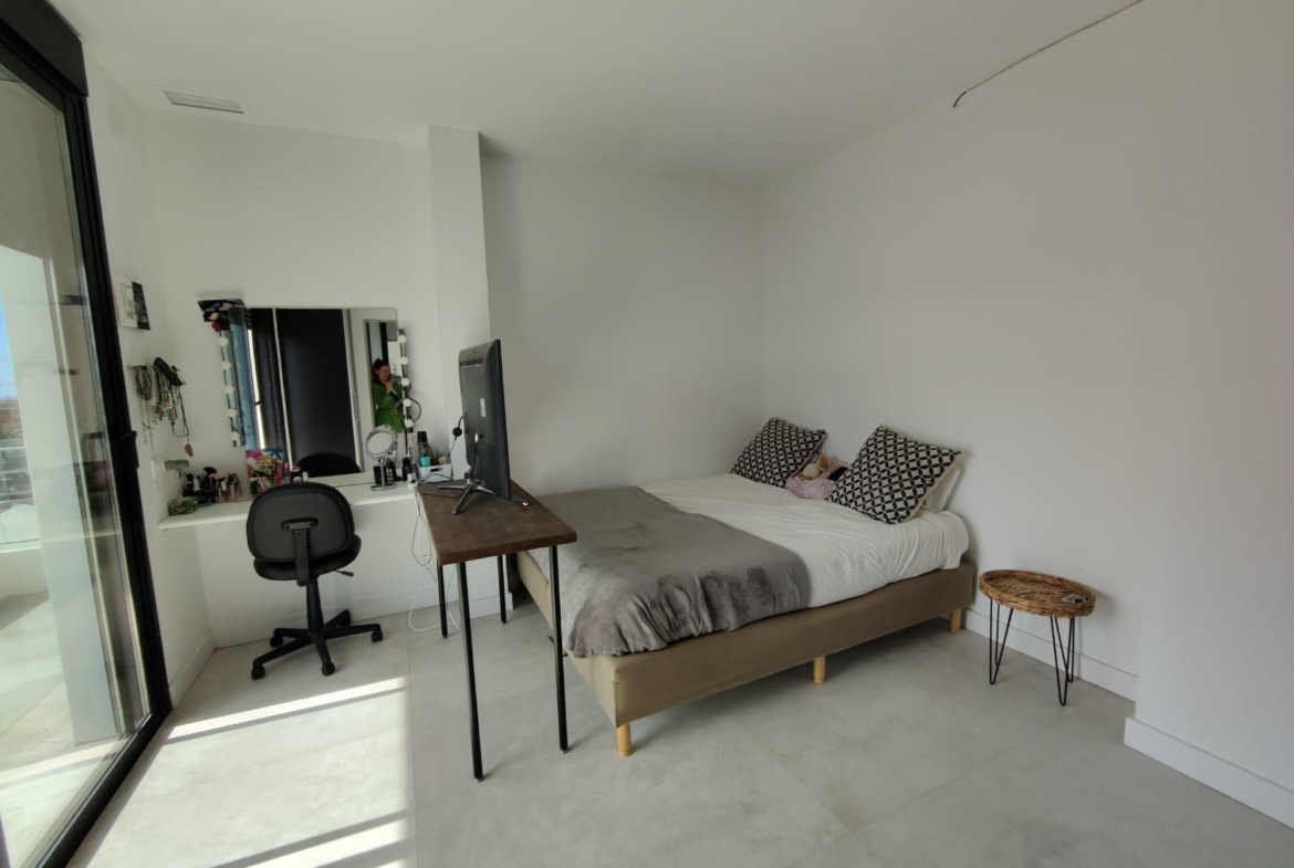 LARGE MODERN VILLA IN FINESTRAT