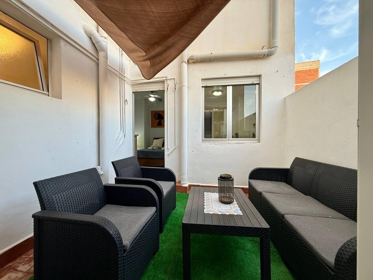 4-43-9 Exclusive apartment with 2 bedrooms and 3 terraces – Ref. A10245