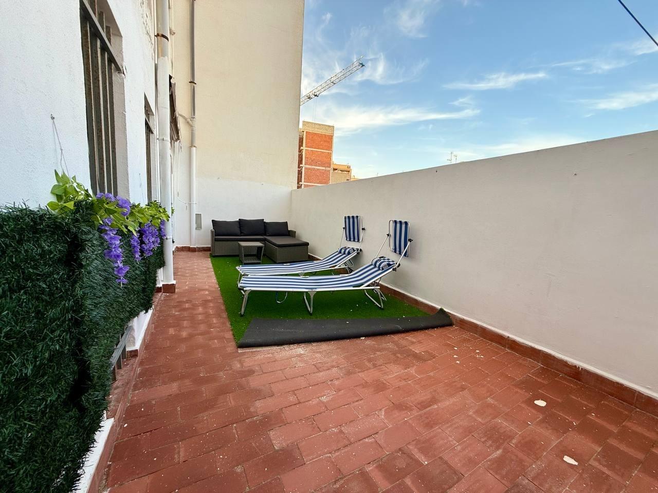 4-44-9 Exclusive apartment with 2 bedrooms and 3 terraces – Ref. A10245