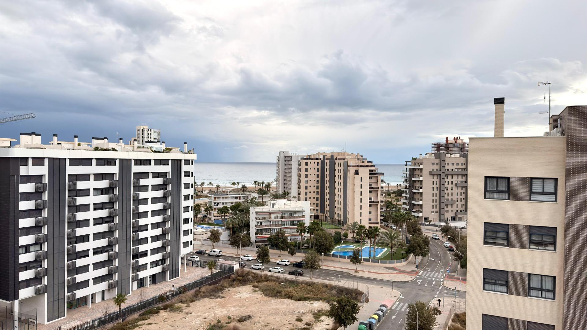 4-45-10 Exclusief penthouse met uitzicht op zee en prachtige renovatie, in pau 5