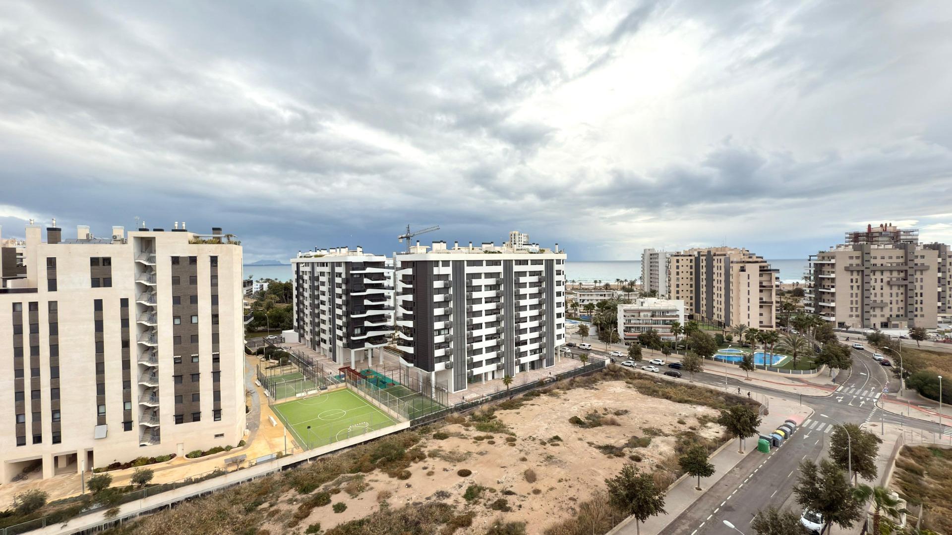 4-46-10 Exclusief penthouse met uitzicht op zee en prachtige renovatie, in pau 5