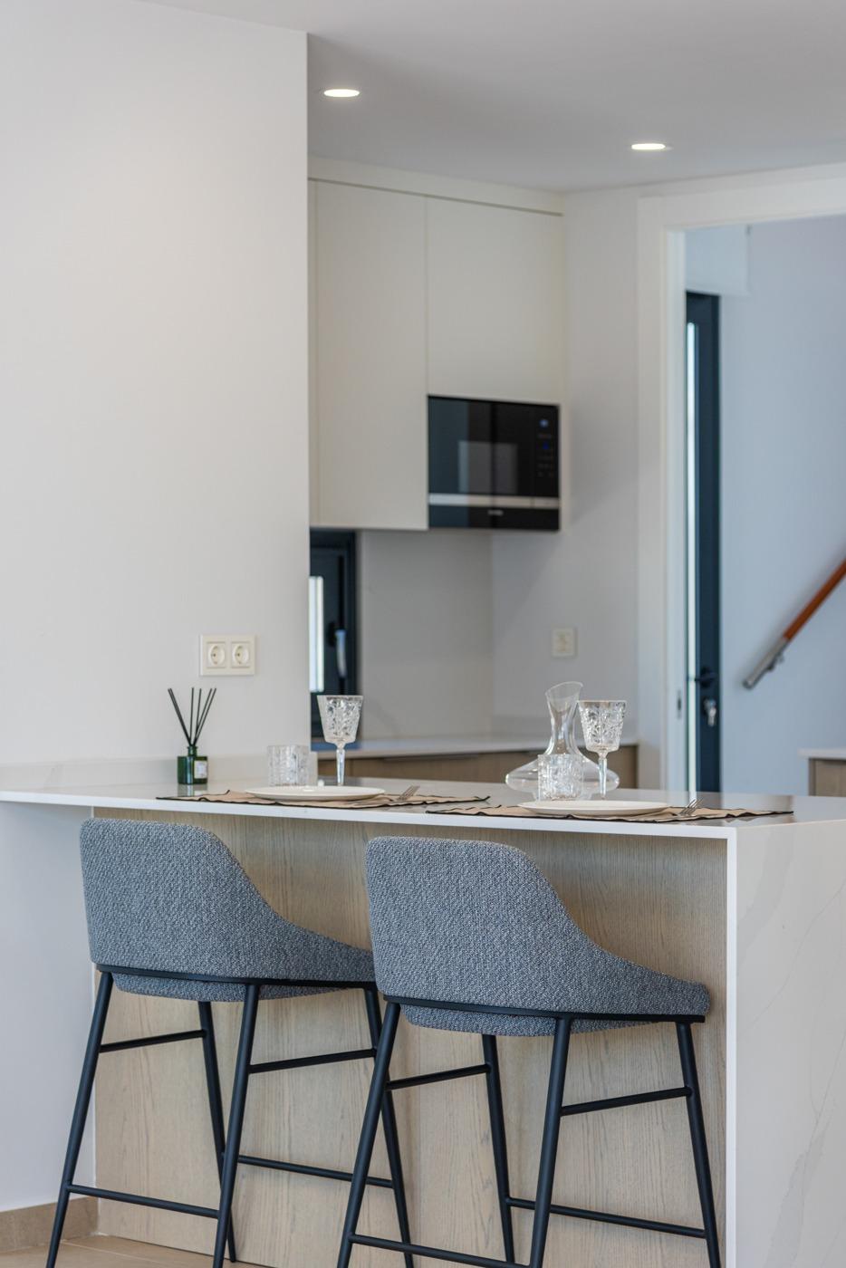 4-47-7 OBRA NUEVA! VILLA DE LUJO EN ORIHUELA COSTA. PLAYA A 350 METROS.