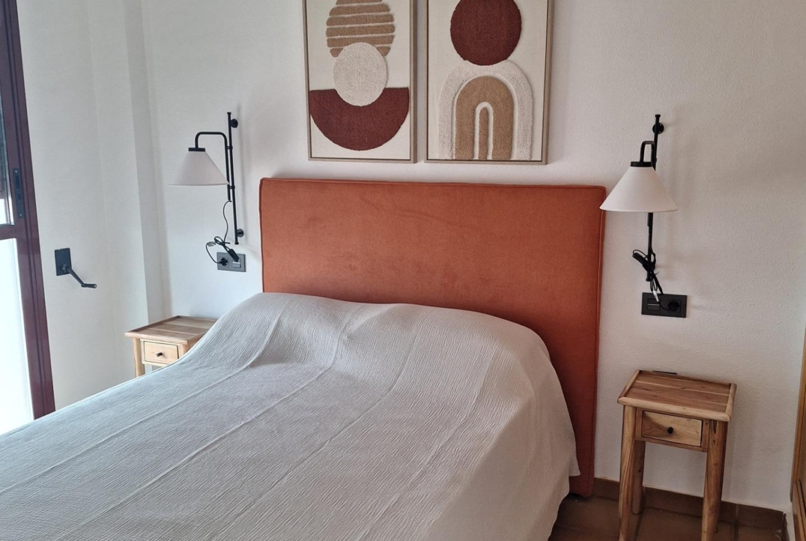 Apartment in Archena with unobstructed views of the spa, garage and storage room. Luxury common areas