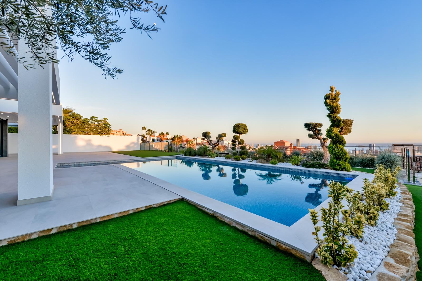 Villa Roma: Exclusivity and Elegance in Finestrat 🌟