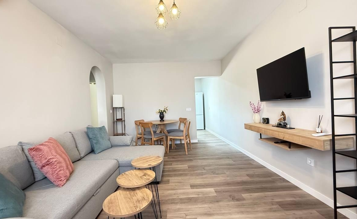 Ground floor bungalow, renovated, with 2 bedrooms and 1 bathroom