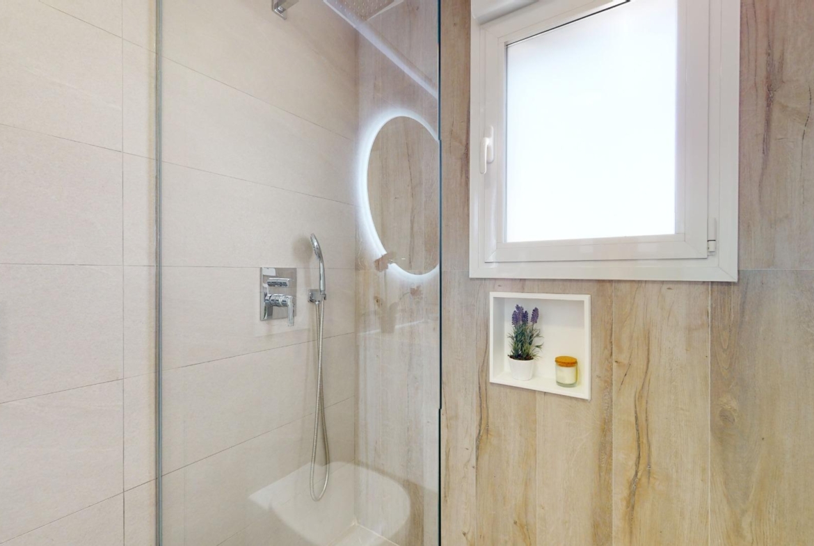 ADOSADOS DE OBRA NUEVA EN PILAR DE LA HORADADA. 3 DORM. 2 BAÑOS. CON PLAZA DE GARAJE Y PISCINA. 83 M2. JARDIN 33 M2. SOLARIUM 34 M2.