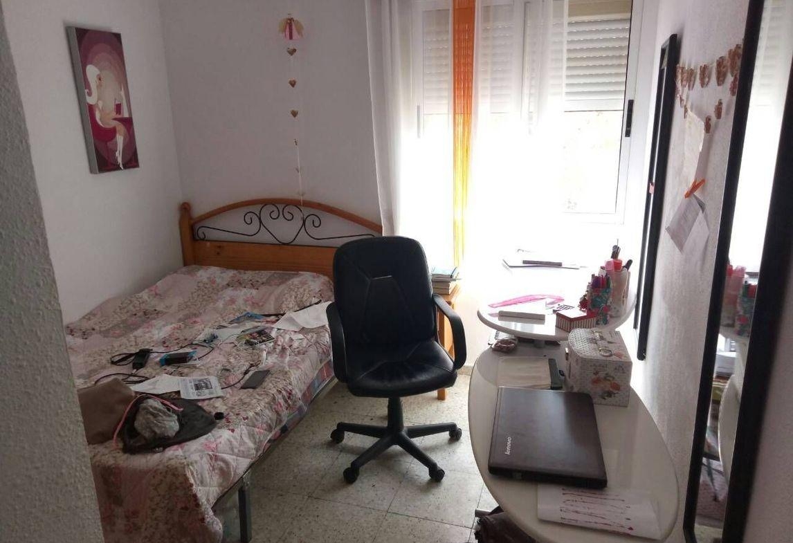 PISO DE 4 HABITACIONES CON TERRAZA JUAN XIII