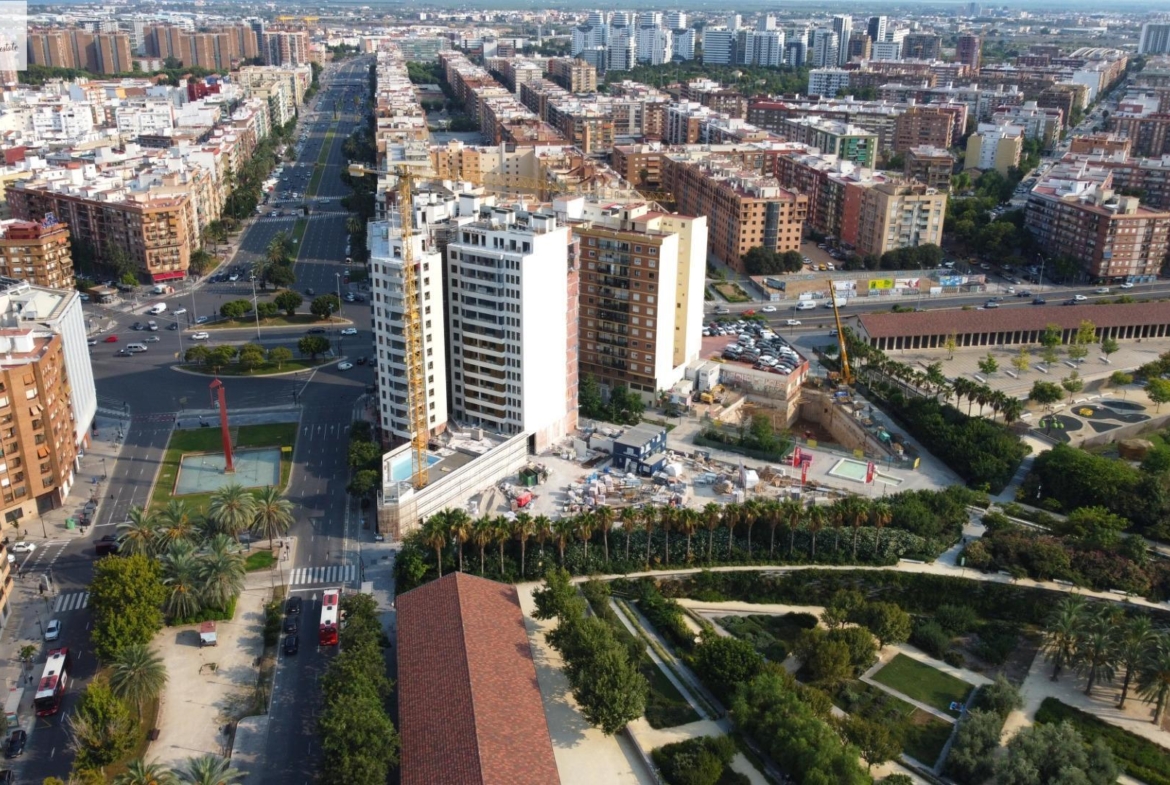 EXCLUSIVOS ESTUDIOS EN EL PARQUE CENTRAL DE VALENCIA