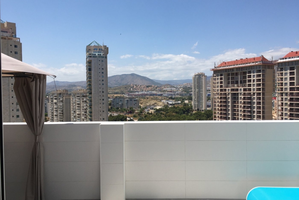 MARVELLOUS PENTHOUSE INBENIDORM IN LA CALA WITH SEA VIEWS
