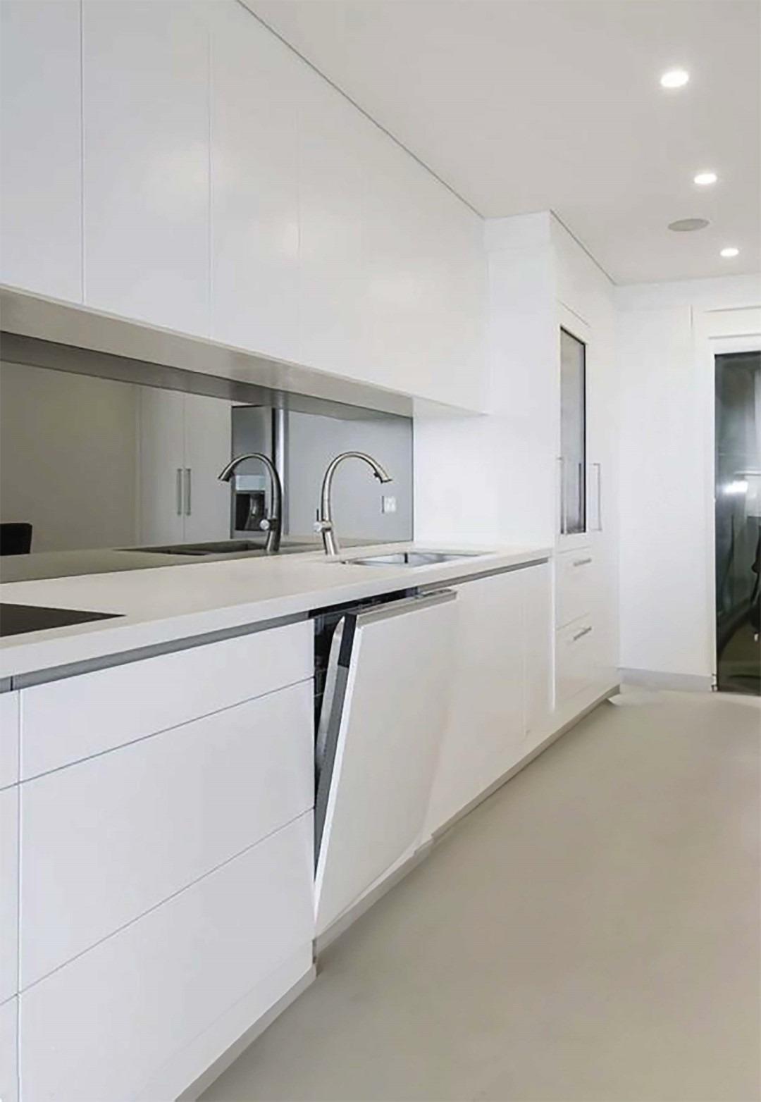 Newly built apartments with views of the Alicante mountains