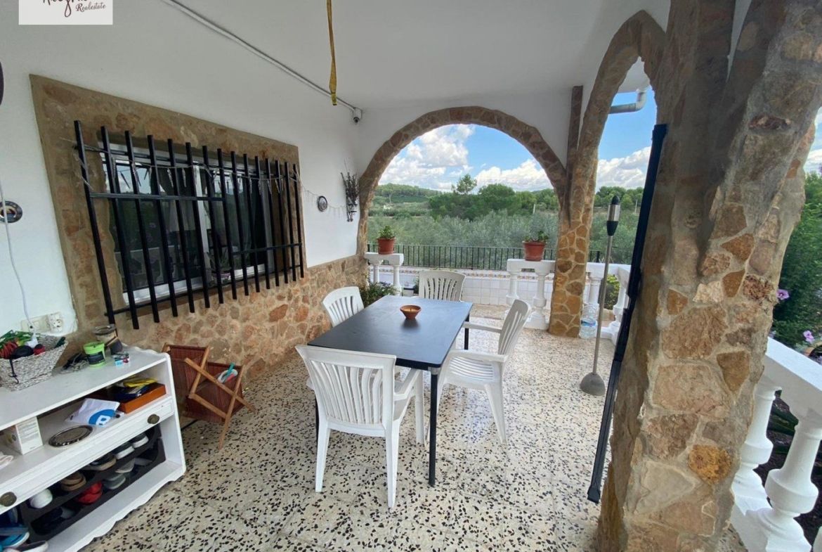 Villa for sale in Algimia de Alfara