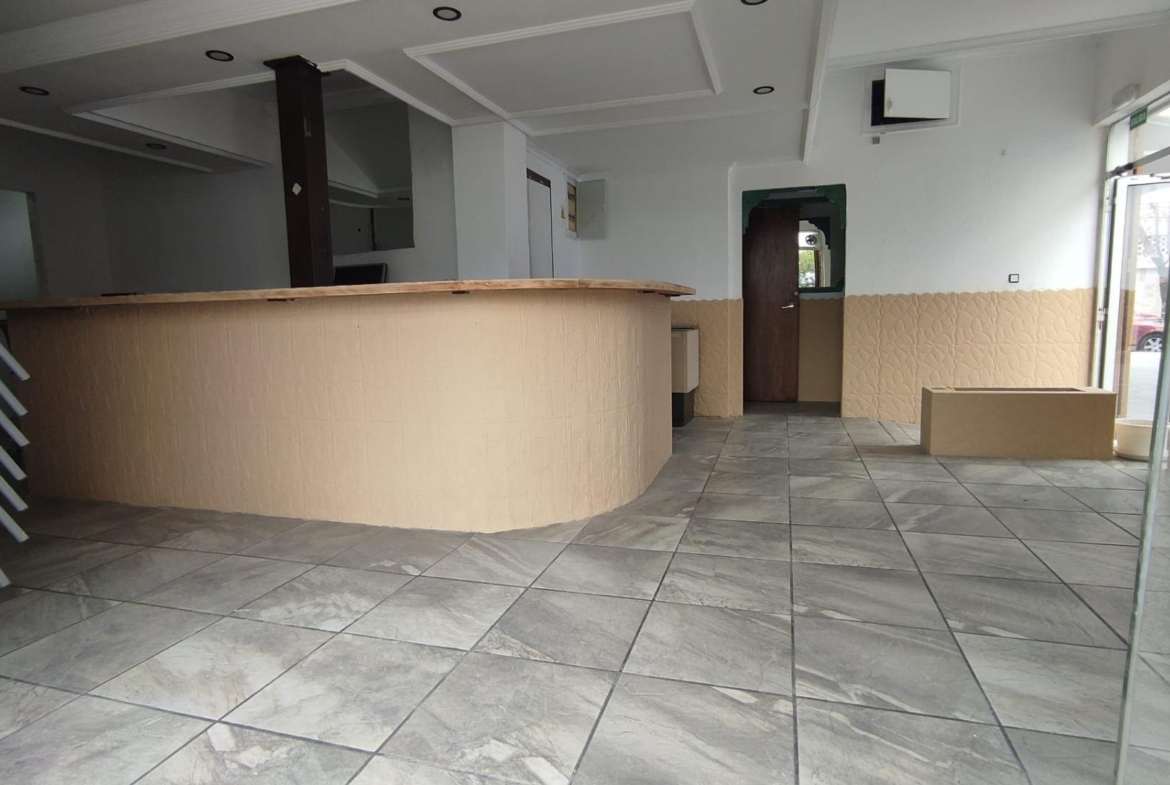 Bar – restaurant with licence  in San Gabriel  Alicante