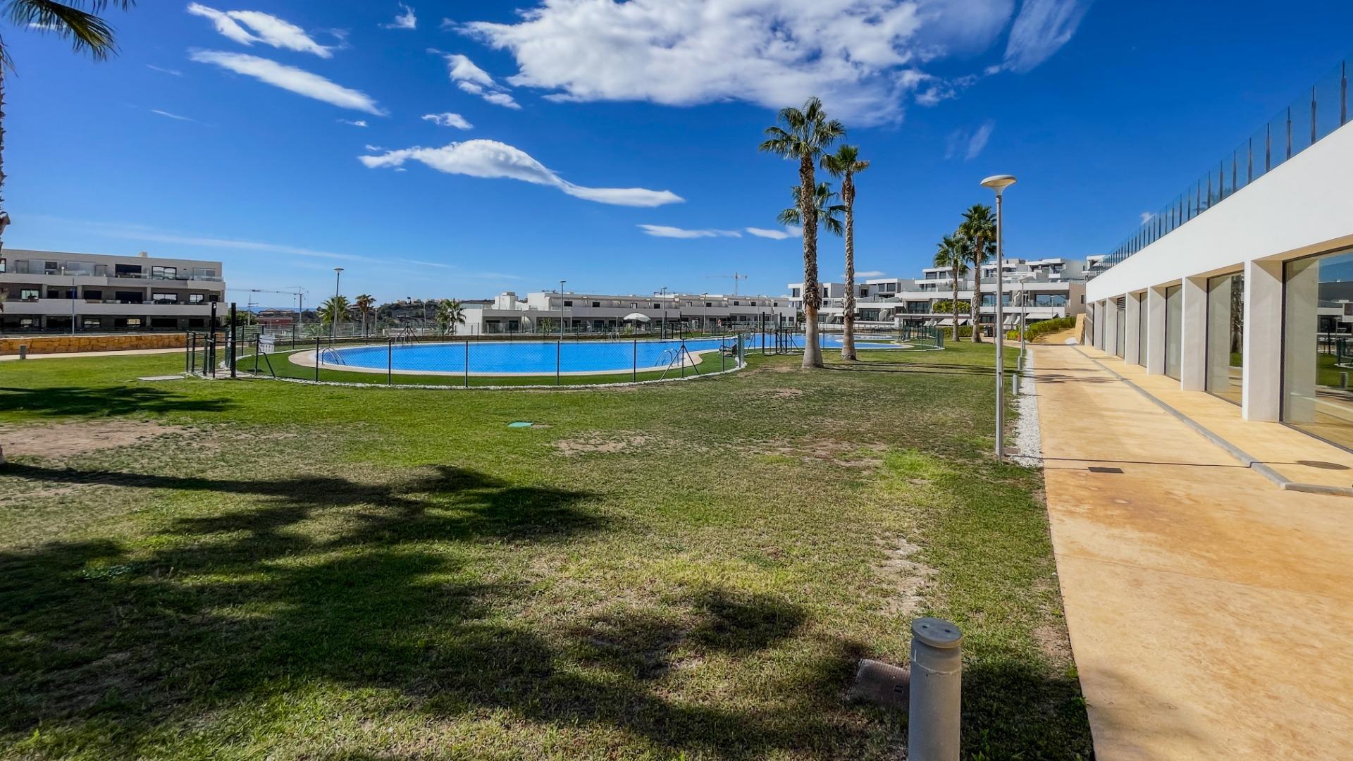 4-65-3 Modern Duplex Near Benidorm in Camporrosso Village Complex