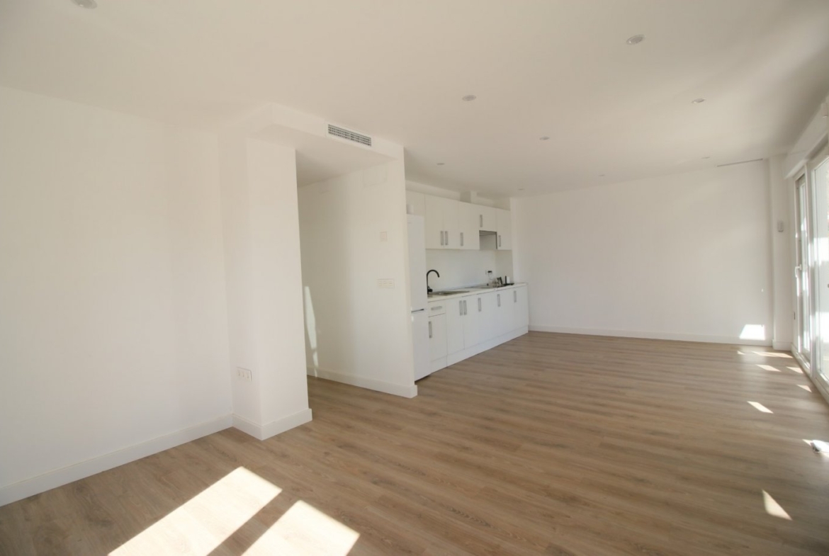 Villa de obra nueva en zona Av. Coloma de La Nucia
