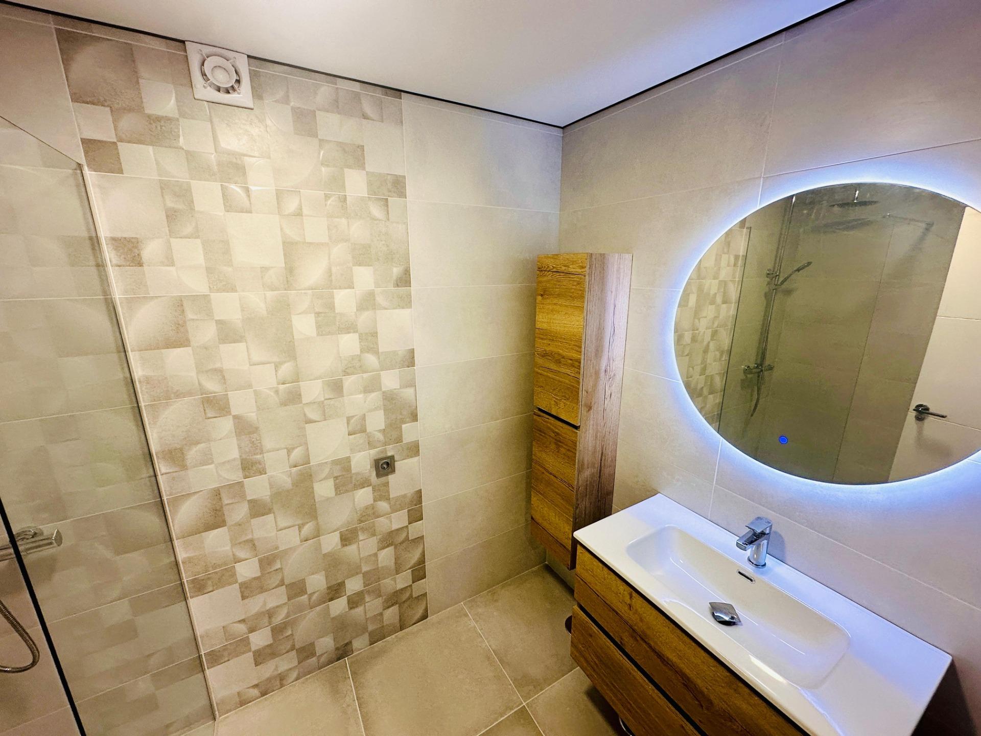 Bright and spacious apartment for sale in Alicante, Campoamor area