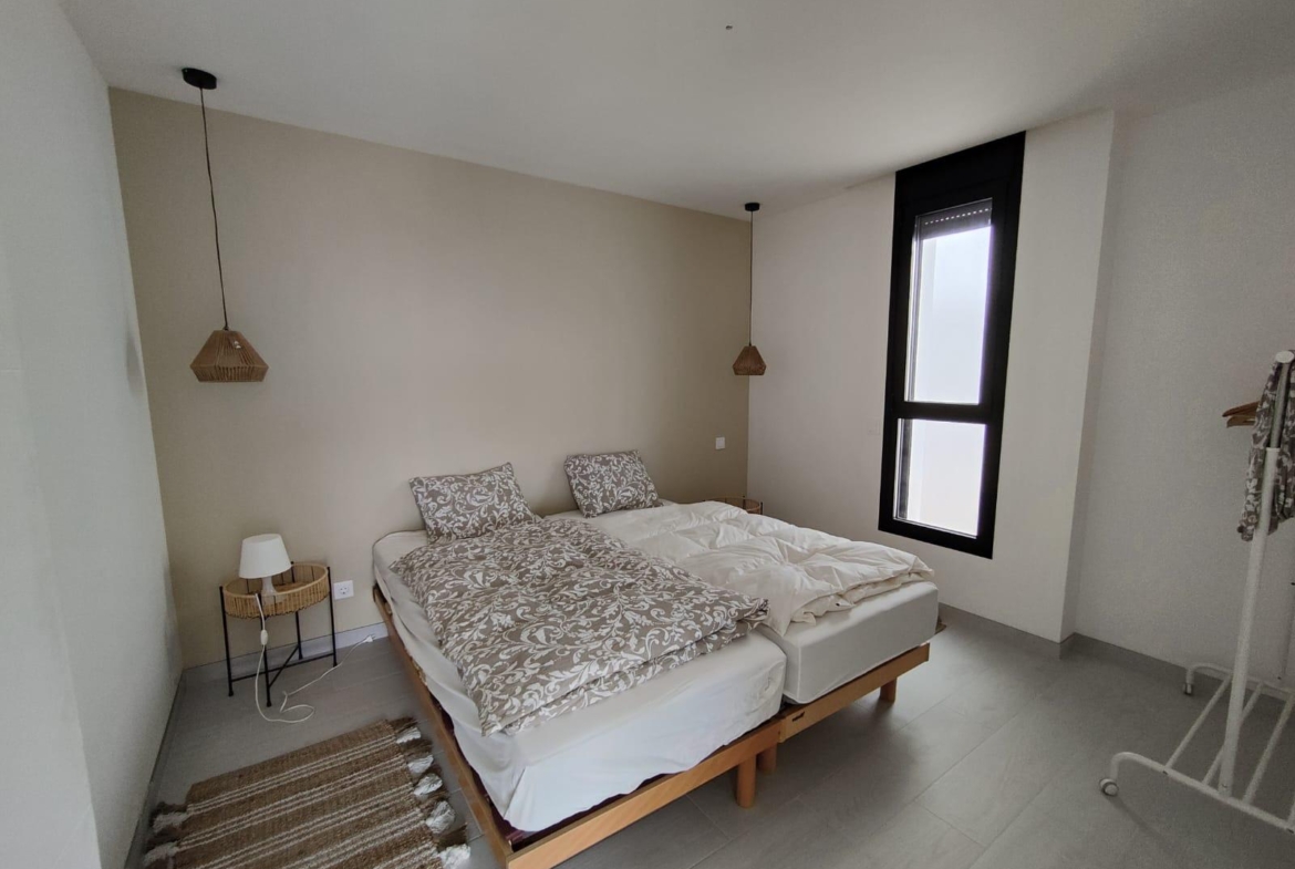 LARGE MODERN VILLA IN FINESTRAT