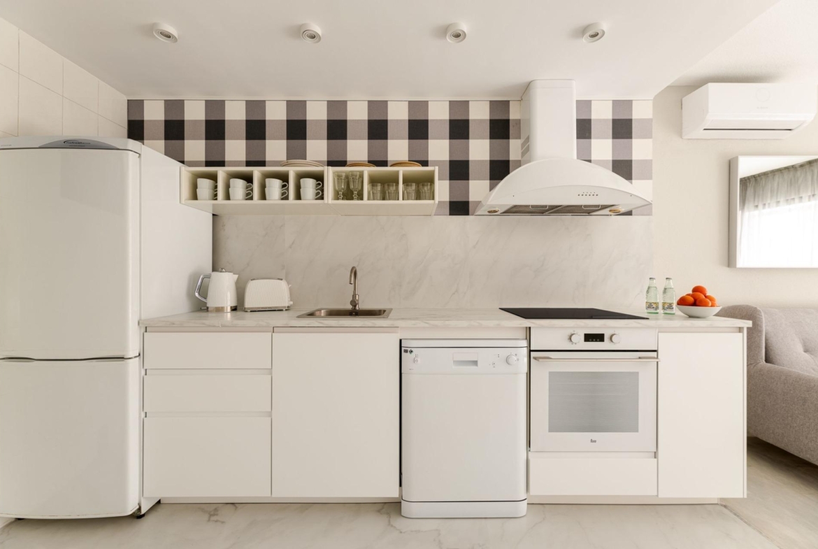 Apartment 300m from the beach, fully renovated and ready to move in 🌊