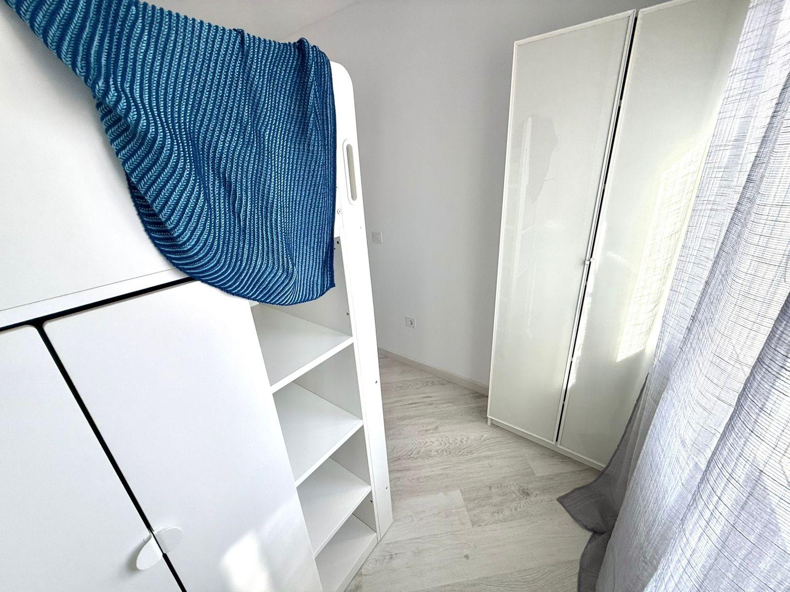 APARTAMENTO  RENOVADO  CON PISCINA CERCA DE LA PLAYA DEL CURA 200 M
