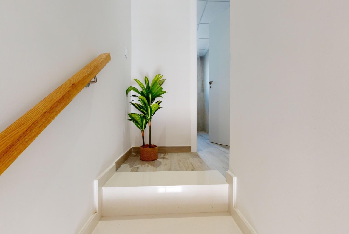 ADOSADOS DE OBRA NUEVA EN PILAR DE LA HORADADA. 3 DORM. 2 BAÑOS. CON PLAZA DE GARAJE Y PISCINA. 83 M2. JARDIN 33 M2. SOLARIUM 34 M2.
