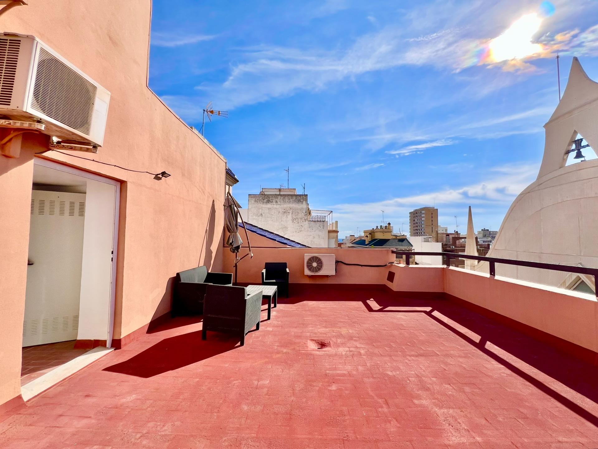4-96-2 Confort, amplitud y exclusivididad. PISO DE 145m2 EN UBICACIÓN PRIVILEGIADA