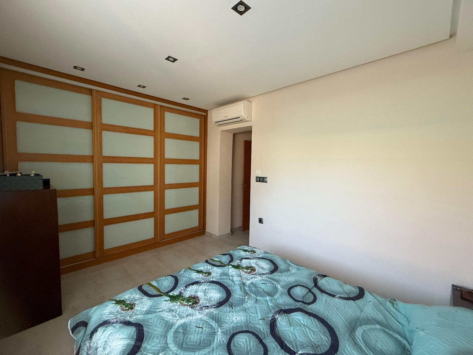 Exclusive house with 5 bedrooms and 3 bathrooms. It has a summer kitchen and private pool. 1 km from the sea.