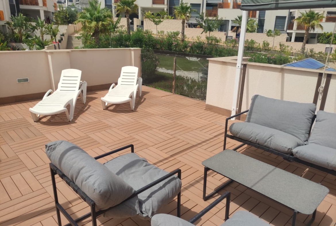 Penthouse with Solarium and BBQ in the Alegria Village Urbanization