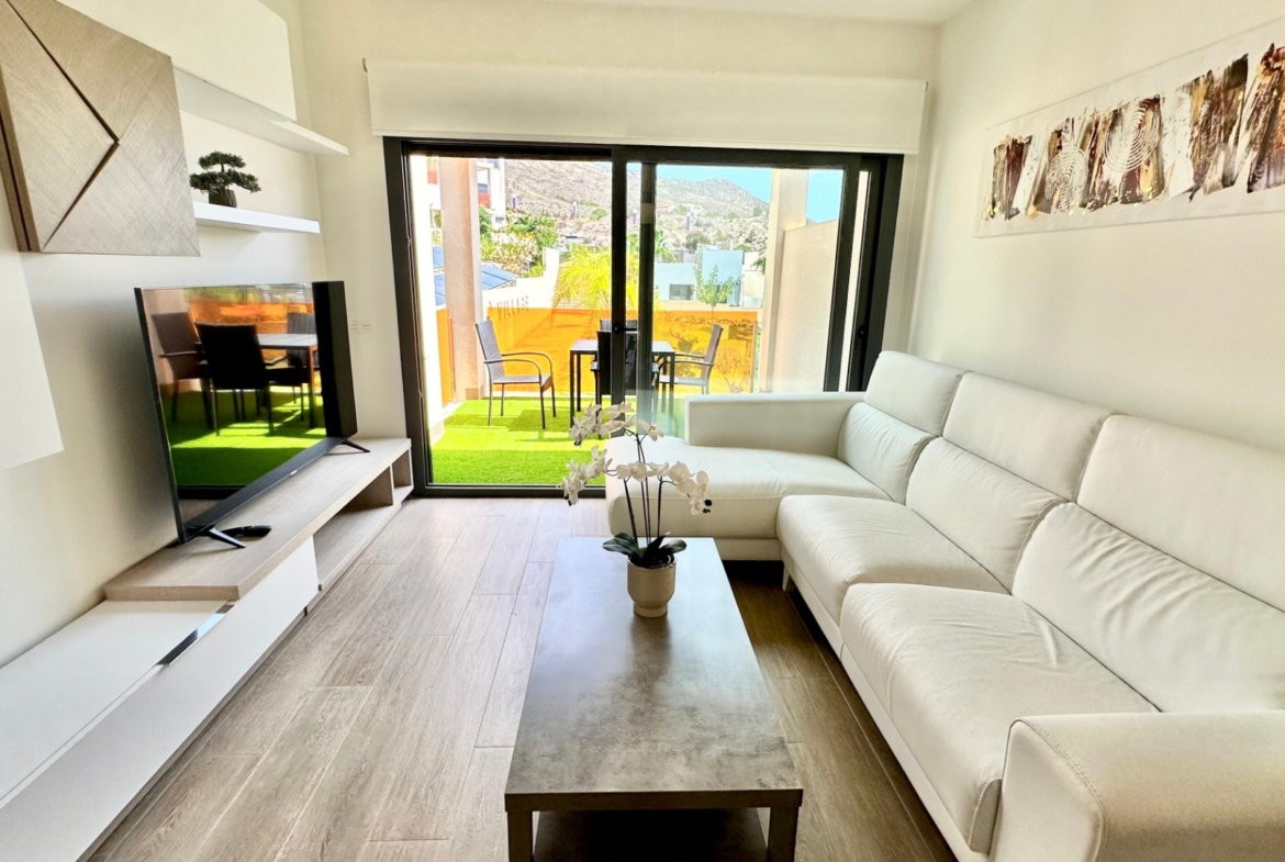 Penthouse with Solarium and BBQ in the Alegria Village Urbanization