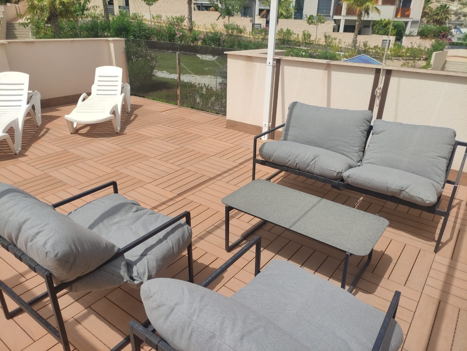 Penthouse with Solarium and BBQ in the Alegria Village Urbanization
