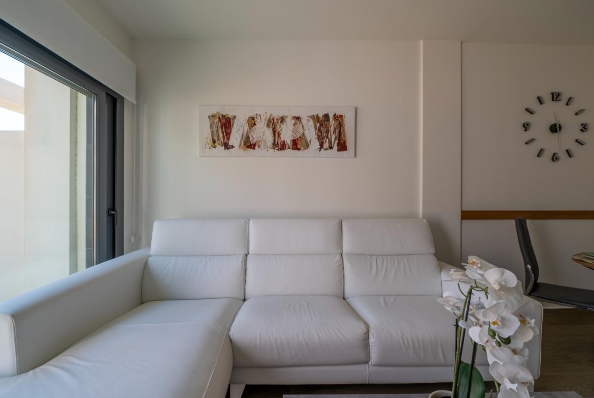 Penthouse with Solarium and BBQ in the Alegria Village Urbanization