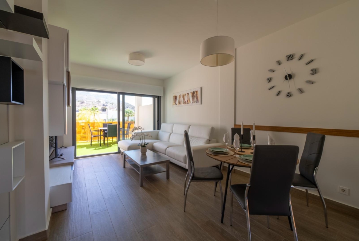 Penthouse with Solarium and BBQ in the Alegria Village Urbanization