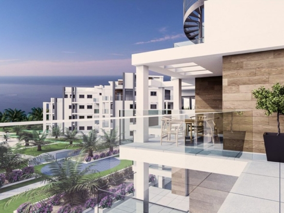 MEDITERRANEAN HOUSING A FEW METERS FROM THE SEA