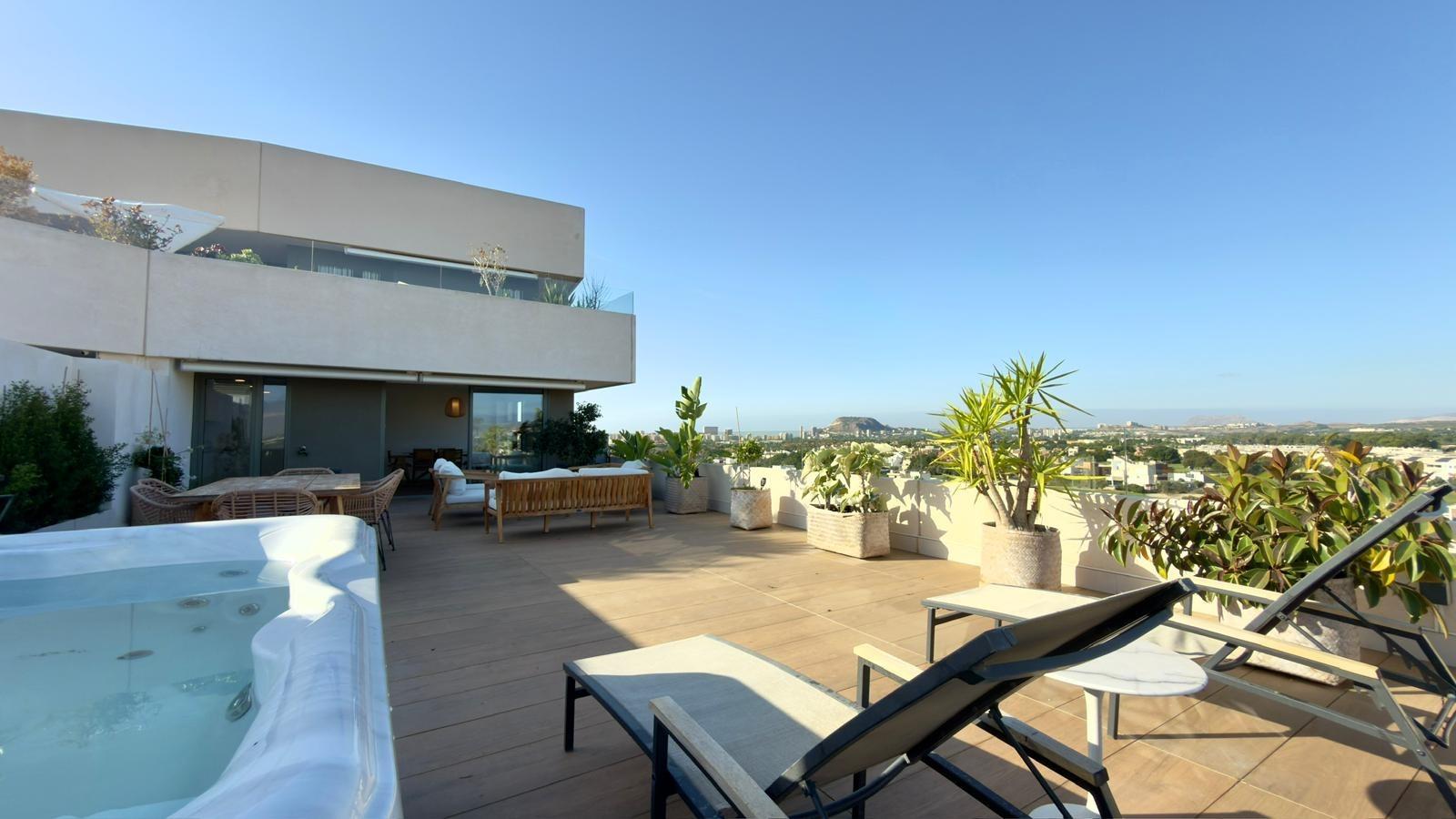 5-10-74 Exclusivo ático con impresionante terraza solárium en Azara, Pau 5