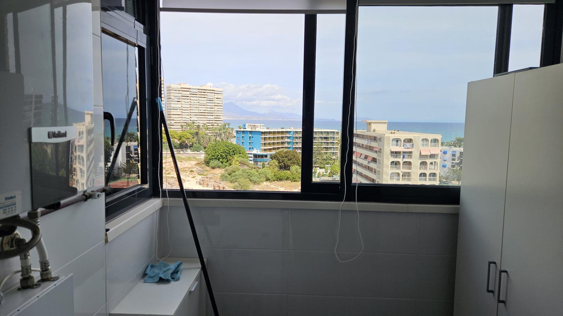 Urbanización Parque Mariola, en Pau 5, con Vistas al Mar