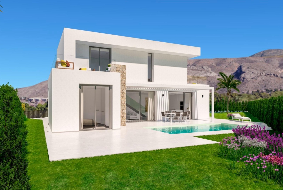 New luxury villas with private pool in Sierra Cortina