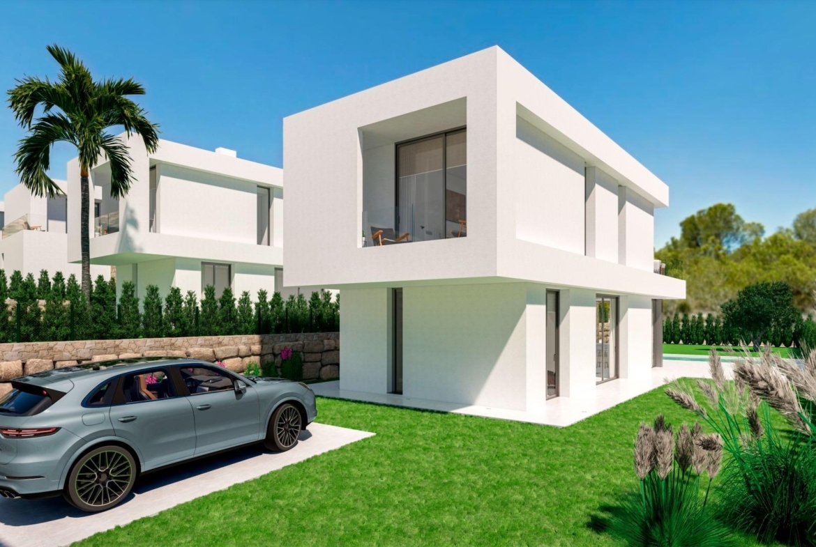 New luxury villas with private pool in Sierra Cortina
