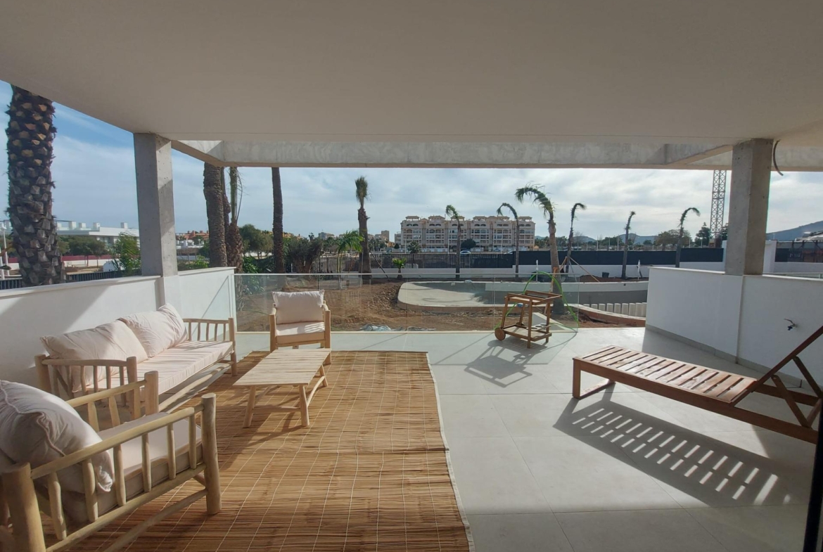 Apartment in Cabo de Palos with sea views and community pool