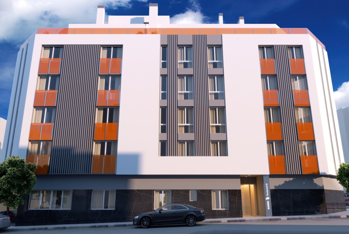 Nueva construcción de edificio moderno en el corazón de Las Carolinas en Alicante.