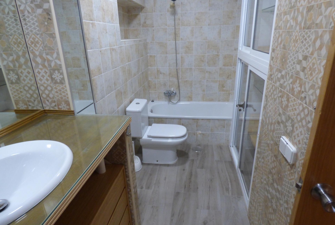 CHALET ADOSADO LISTO PARA ENTRAR A VIVIR EN SAN JUAN
